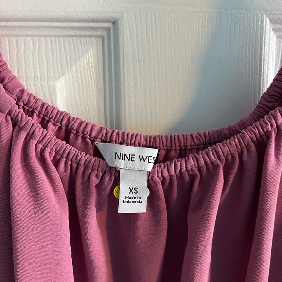 Nine West Long Sleeve Off The Shoulder Blouse - Picture 2 of 5